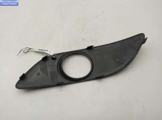 купить Рамка фары противотуманной правой на Mercedes B-Class W245 (2005-2011)