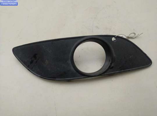 купить Рамка фары противотуманной правой на Mercedes B-Class W245 (2005-2011)