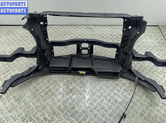 купить Рамка передняя (панель кузовная, телевизор) на Volkswagen Passat B6