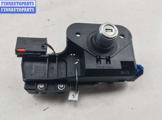 купить Кнопка открывания багажника на Opel Corsa C (2000-2006)