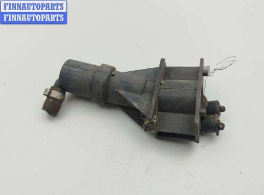 Купить Форсунка омывателя фар на Audi A6 C5 (1997-2005) Форсунка омывателя фар AU1720366 на Audi A6 C5 (1997-2005)