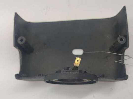 купить Кожух рулевой колонки на Audi 80 B4 (1991-1996)