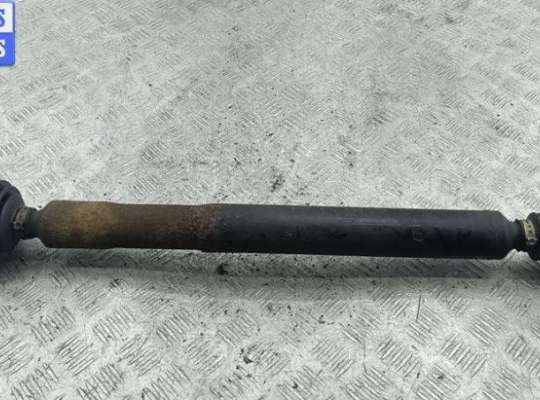 купить Полуось передняя правая на Volkswagen Touran