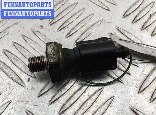 купить Датчик давления масла на Volkswagen Golf-4