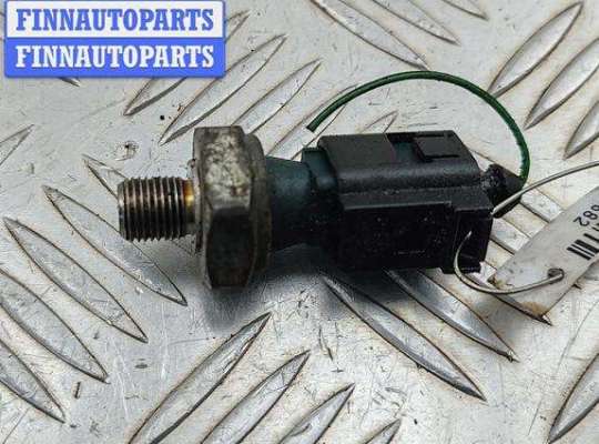 купить Датчик давления масла на Volkswagen Golf-4