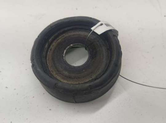 купить Опора амортизатора переднего (верхняя) на Audi 80 B4 (1991-1996)