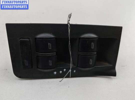Блок кнопок управления стеклоподъемниками AU1743594 на Audi A6 C5 (1997-2005)