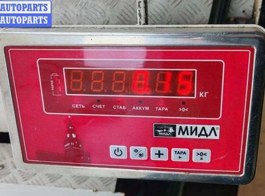 купить Молдинг бампера переднего на Volvo S40 / V40 (1995-2004)