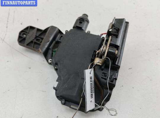 купить Замок двери задней правой на Volkswagen Passat B5+ (GP)