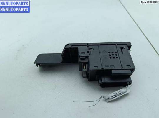 купить Переключатель света на Volkswagen Passat B4