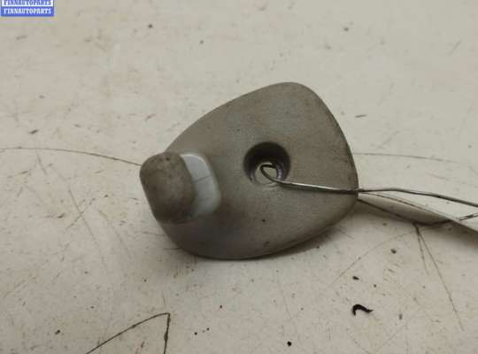 купить Крепление (крючок) солнцезащитного козырька на Chrysler Voyager (2001-2007)