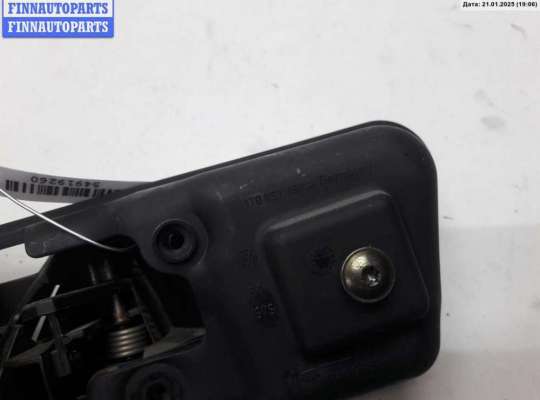 купить Ручка двери внутренняя передняя правая на Volkswagen Caddy (2004-2010)