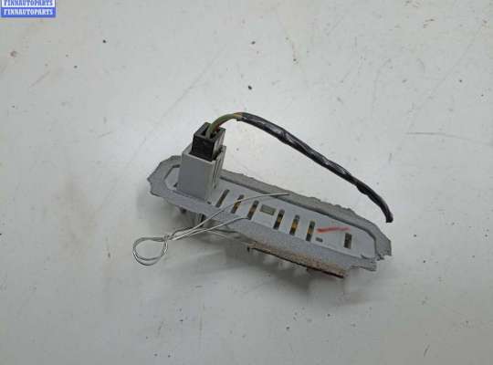 Планка подсветки номера на Opel Zafira A