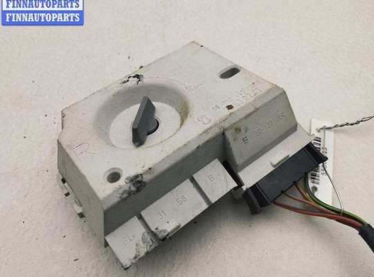 купить Плата фонаря заднего правого на Audi 80 B3 (1987-1992)