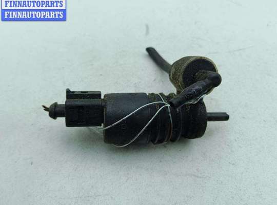 купить Насос (моторчик) омывателя стекла на Volkswagen Passat B5