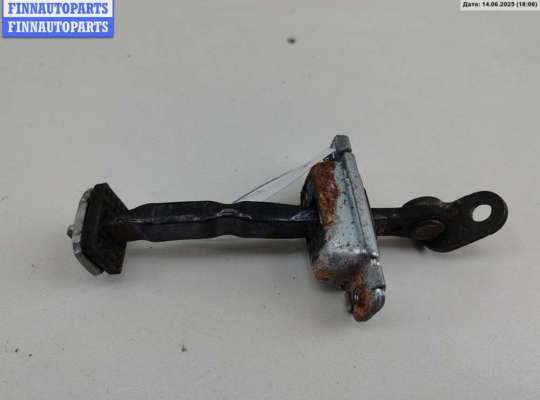 Ограничитель открывания двери задней HN526541 на Hyundai Matrix
