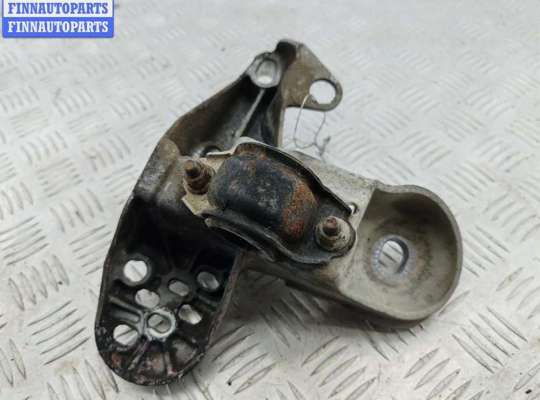Кронштейн крепления VG2751368 на Volkswagen Passat B5+ (GP)