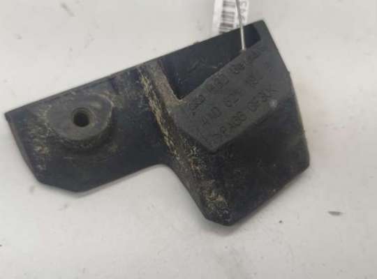 купить Кронштейн крепления на Audi A6 C4 (1994-1997)