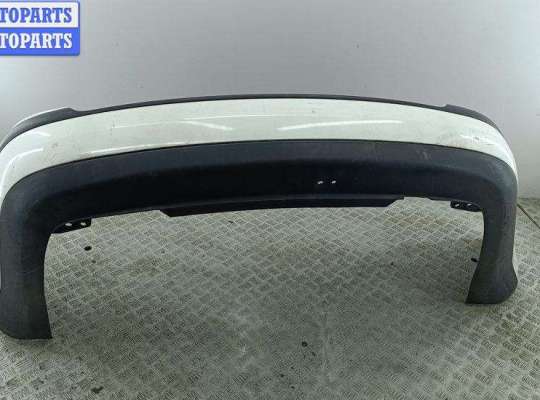 купить Бампер задний на Volkswagen Golf-4