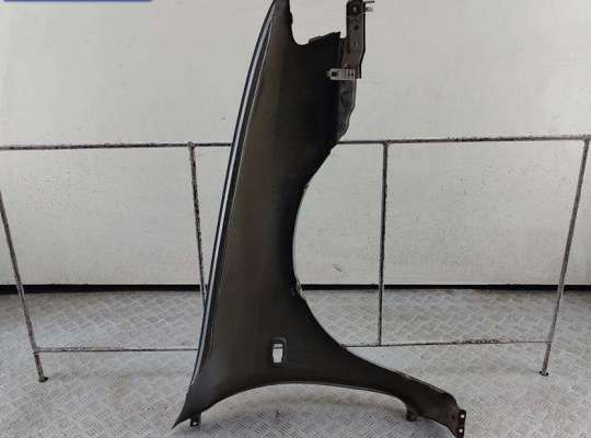 купить Крыло переднее левое на Nissan Primera P11 (1996-1999)