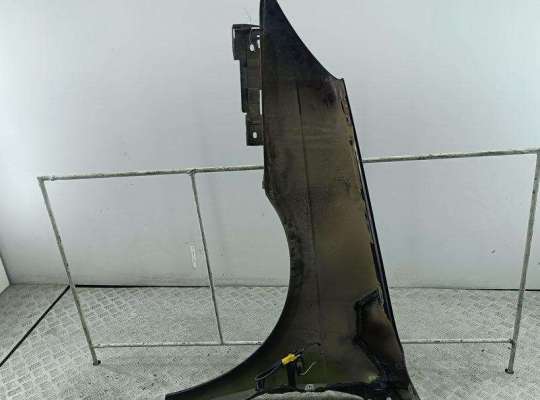 купить Крыло переднее правое на Citroen C5 (2001-2008)