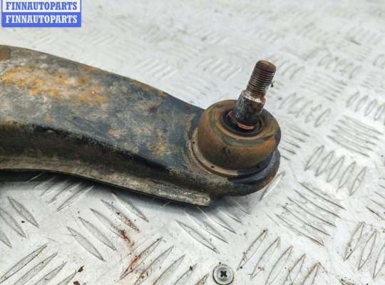 купить Рычаг подвески передний правый на Mitsubishi Carisma