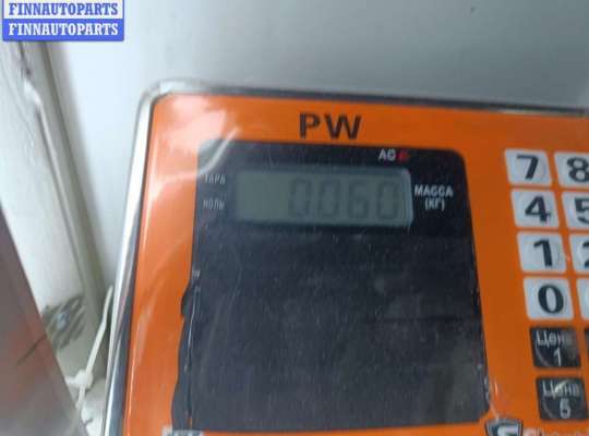 купить Кнопка открывания багажника на Volkswagen Passat B6