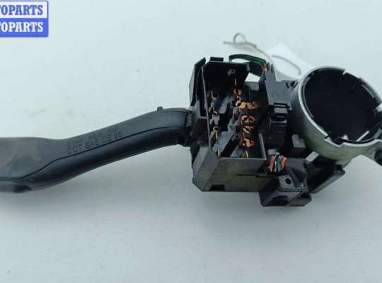 купить Переключатель поворотов на Volkswagen Passat B5