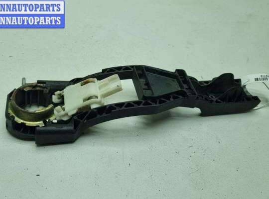 купить Корпус (держатель) ручки двери передней правой на Seat Toledo (2004-2009)