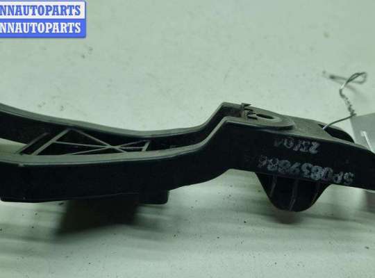 купить Корпус (держатель) ручки двери передней правой на Seat Toledo (2004-2009)