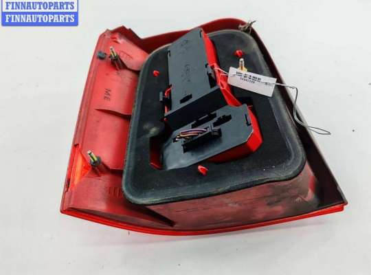 купить Фонарь задний правый на Volkswagen Passat B5