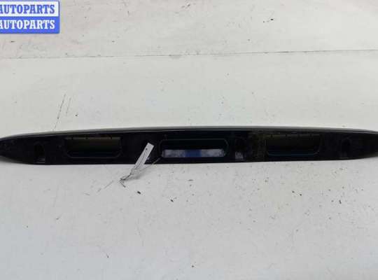 купить Накладка подсветки номера на Chrysler Voyager (1996-2000)