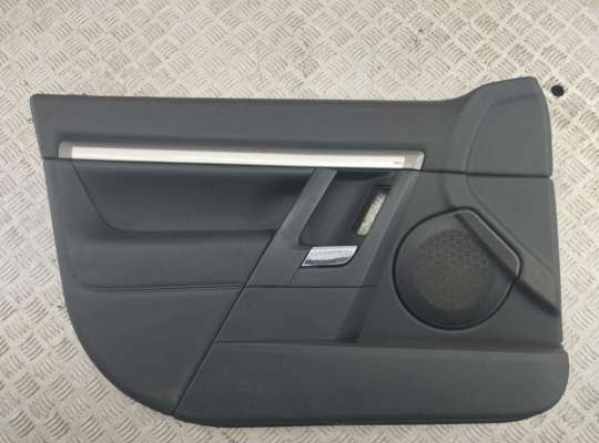 Обшивка двери передней левой (дверная карта) OP2484148 на Opel Vectra C (2002-2008)