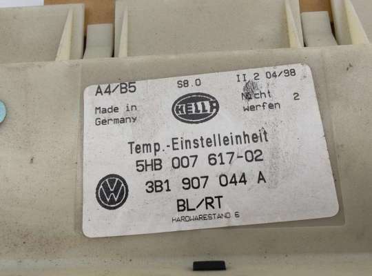 купить Переключатель отопителя на Volkswagen Passat B5