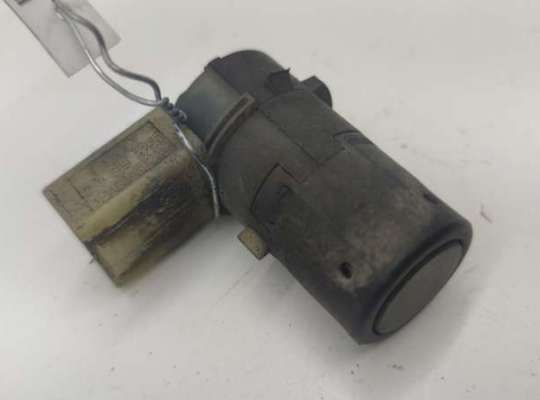 купить Датчик парковки (парктроник) задний на Audi A6 C5 (1997-2005)