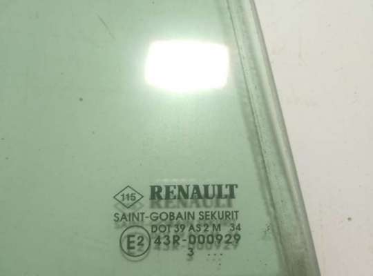 Стекло (форточка) боковой двери на Renault Laguna II