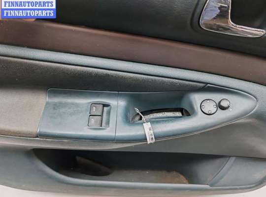 купить Обшивка двери передней левой (дверная карта) на Audi A4 B5 (1994-2001)