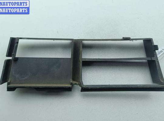 купить Решётка (заглушка) в бампер на BMW 5 E39 (1995-2003)