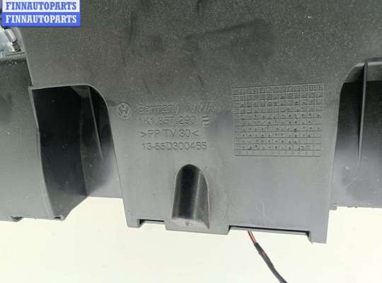 купить Бардачок на Volkswagen Golf-6