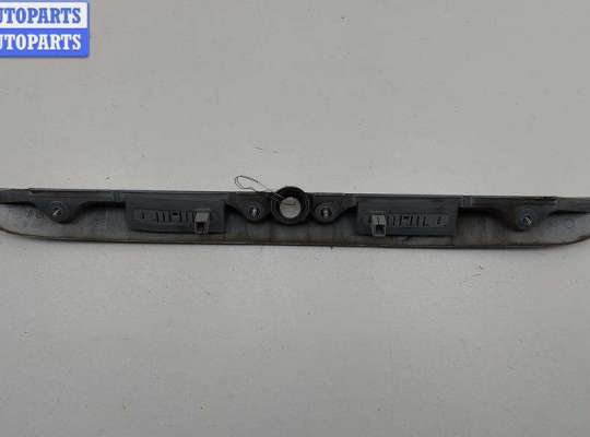 купить Накладка подсветки номера на Opel Zafira A (1999-2005)