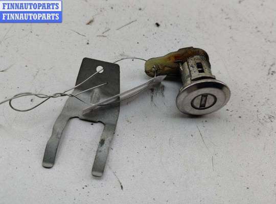 купить Личинка замка на Dacia (Renault) Logan