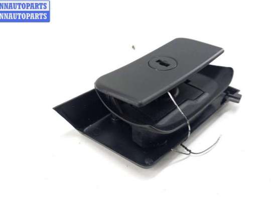 купить Замок бардачка на BMW 7 E38 (1994-2001)