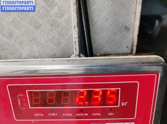 купить Обшивка двери передней правой (дверная карта) на Dacia (Renault) Logan