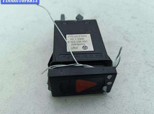 купить Кнопка аварийной сигнализации (аварийки) на Volkswagen Passat B5