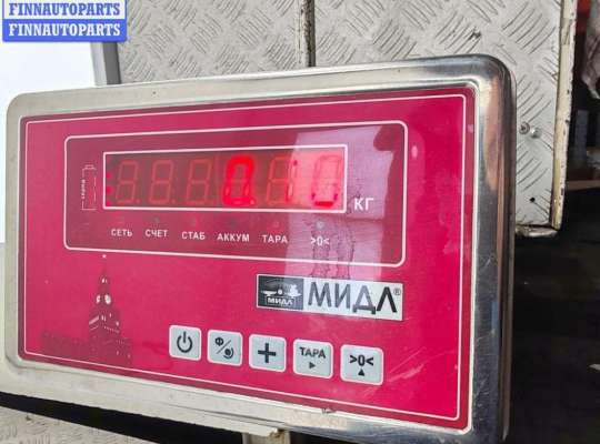 Решетка (заглушка) бампера на Ford Focus II