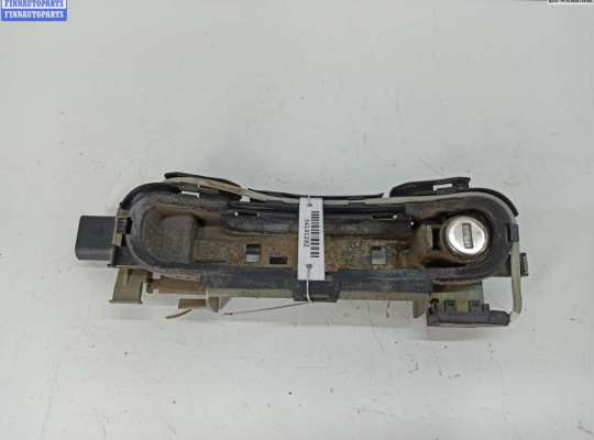 купить Корпус (держатель) ручки двери передней правой на Audi A4 B5 (1994-2001)