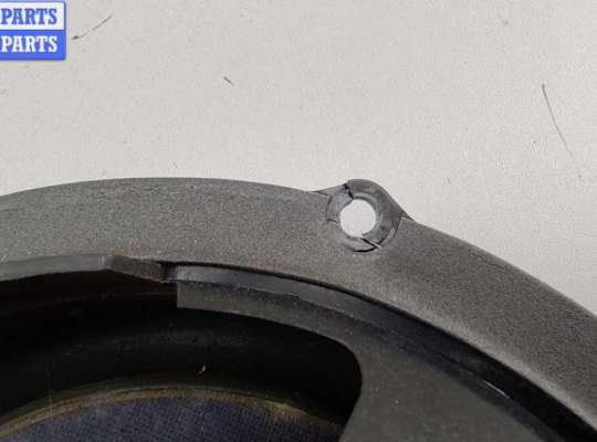 купить Динамик двери передней левой на Volkswagen Touareg