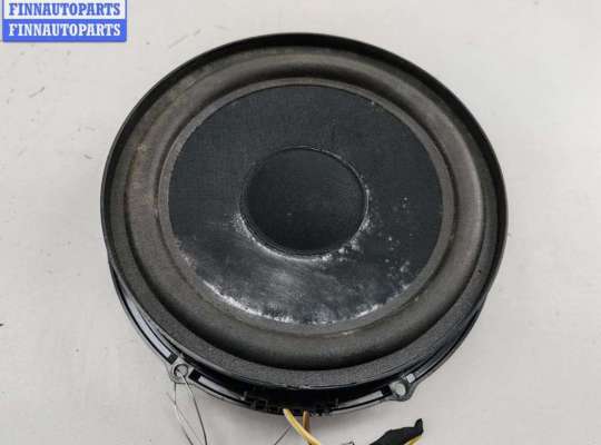купить Динамик двери передней левой на Volkswagen Touareg