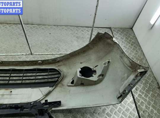 купить Бампер передний на Ford Focus II (2004-2011)