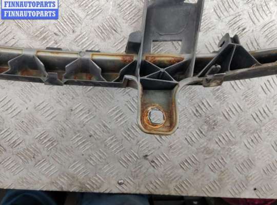 купить Рамка передняя (панель кузовная, телевизор) на Ford Focus II (2004-2011)